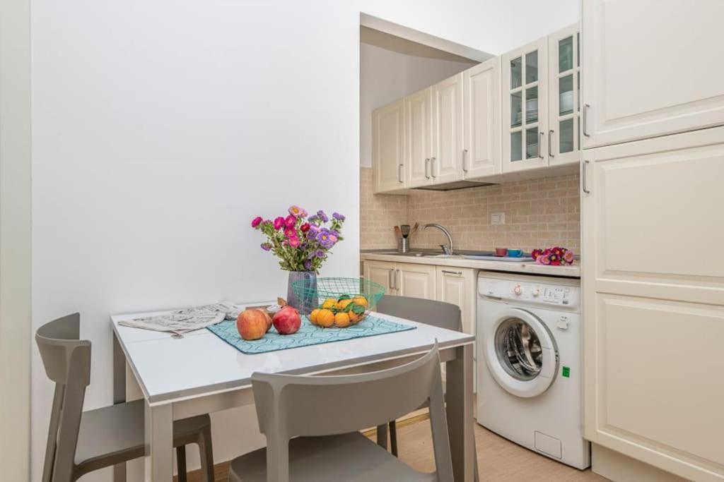 Ferienwohnung Liberty House, In Stile Retro! Mailand Exterior foto