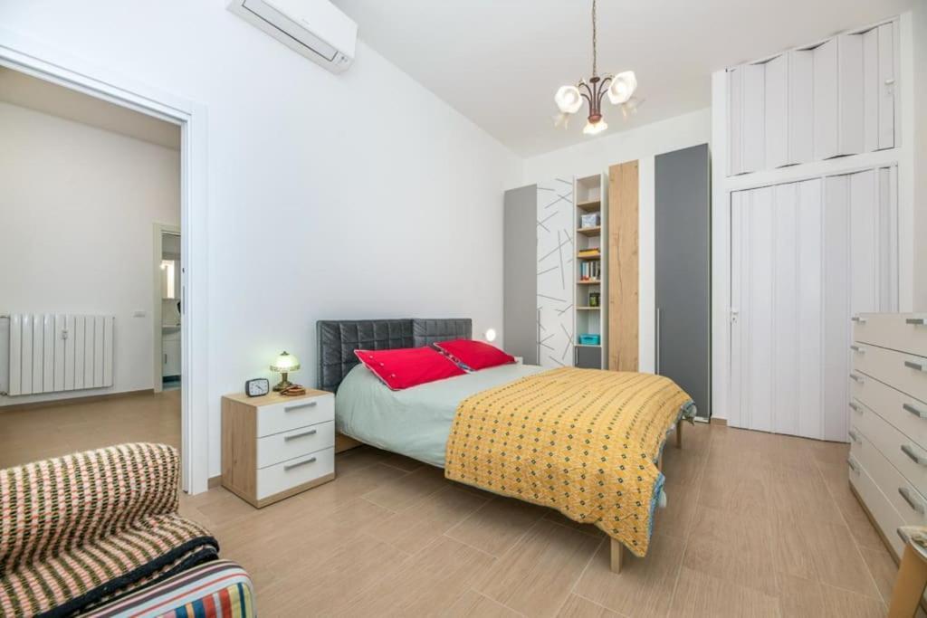 Ferienwohnung Liberty House, In Stile Retro! Mailand Exterior foto