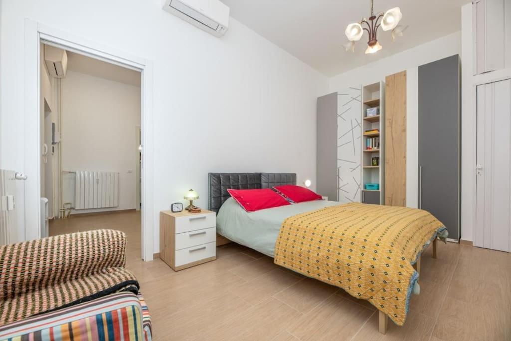Ferienwohnung Liberty House, In Stile Retro! Mailand Exterior foto
