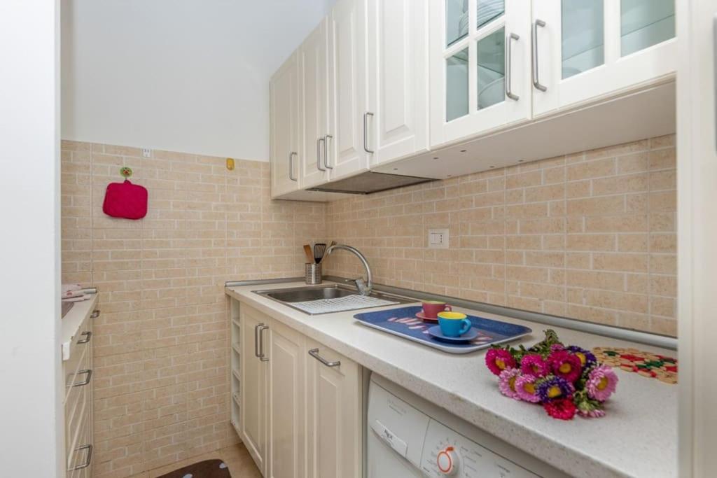Ferienwohnung Liberty House, In Stile Retro! Mailand Exterior foto